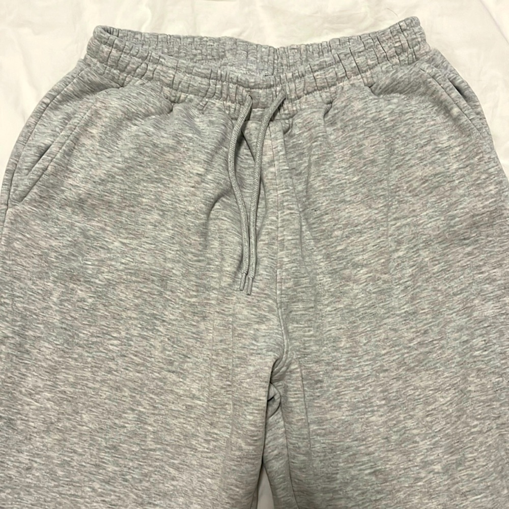 Weekday joggers
Used only once
Super clean